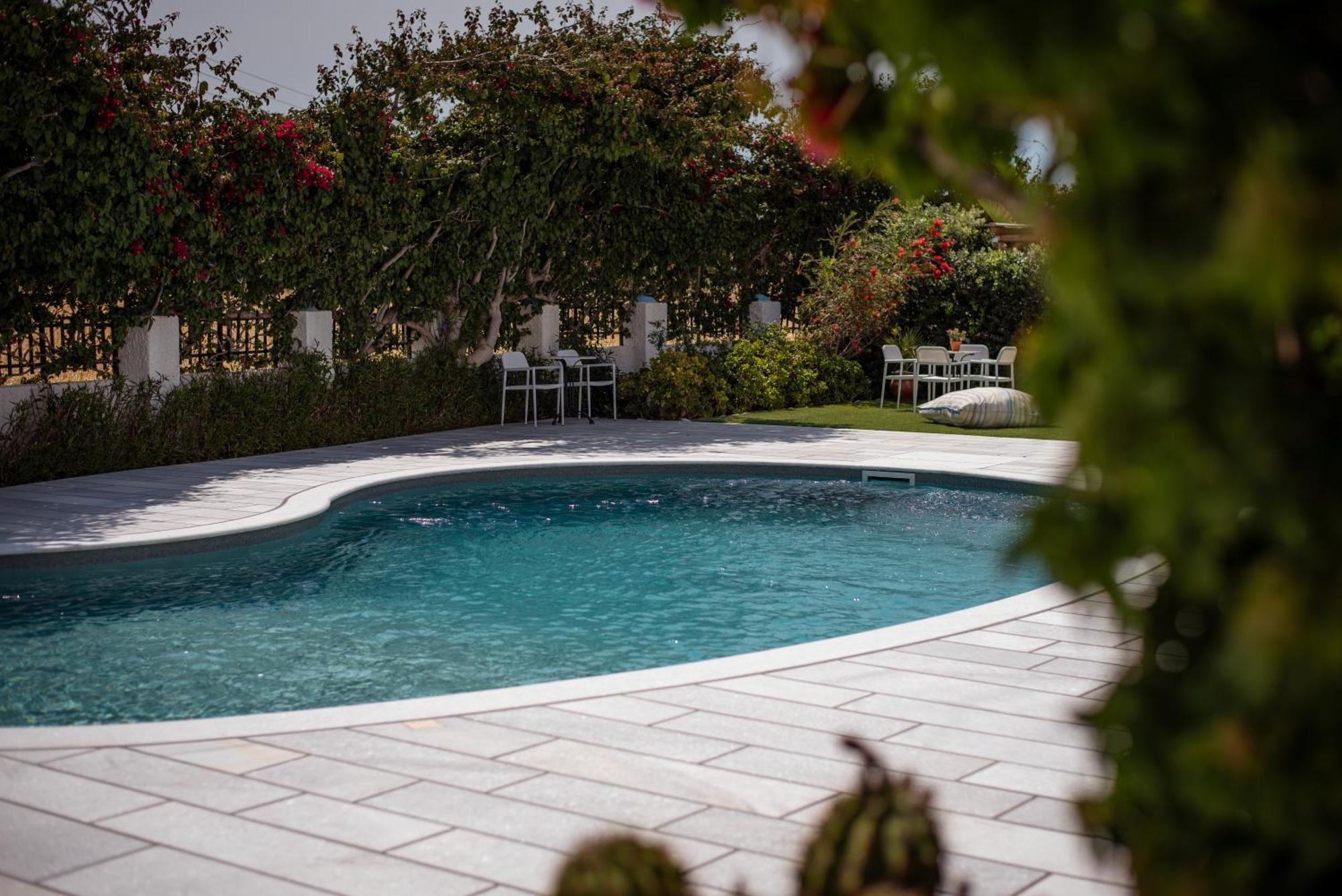 Naxos City Ikaros Studios & Apartments מראה חיצוני תמונה