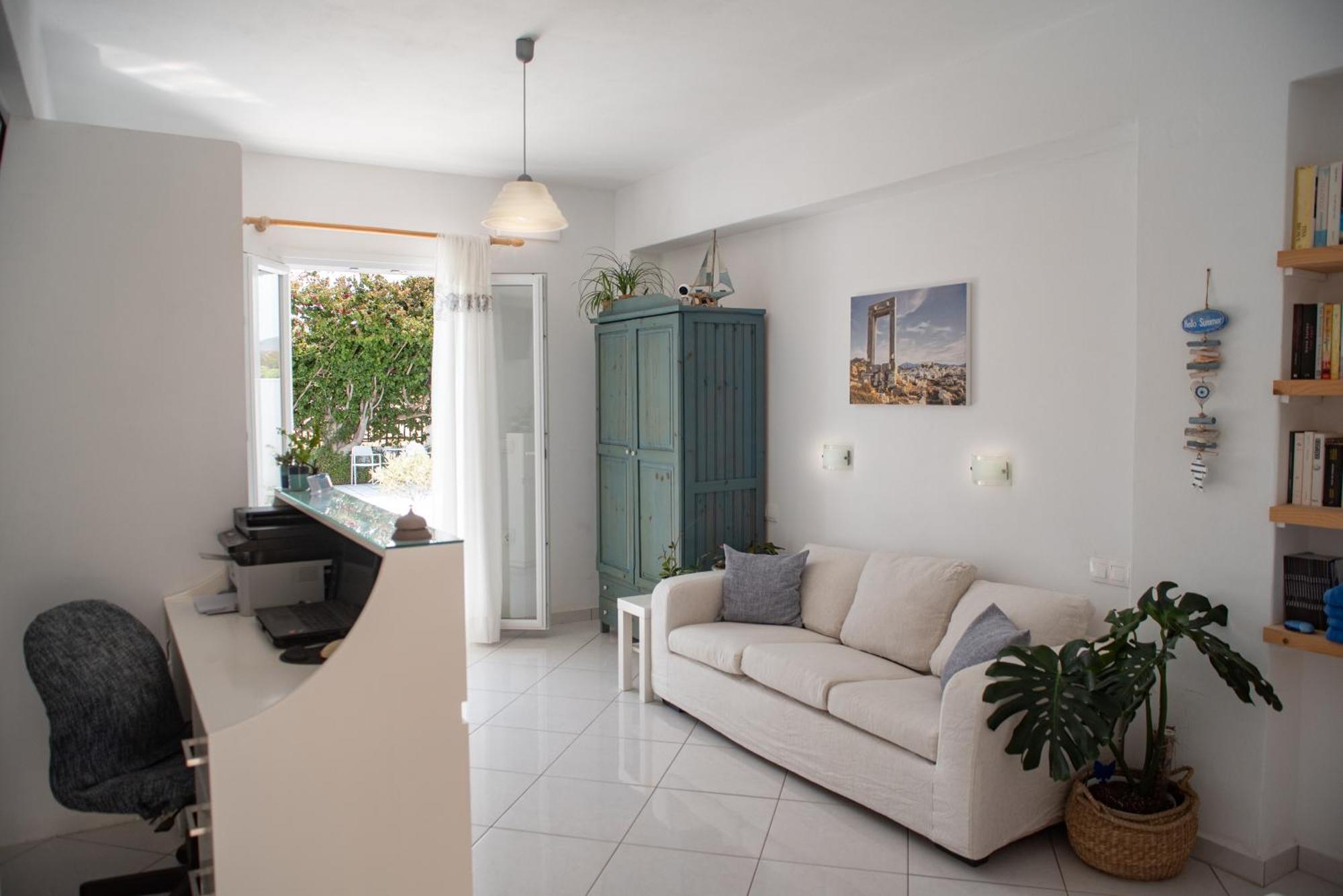 Naxos City Ikaros Studios & Apartments מראה חיצוני תמונה