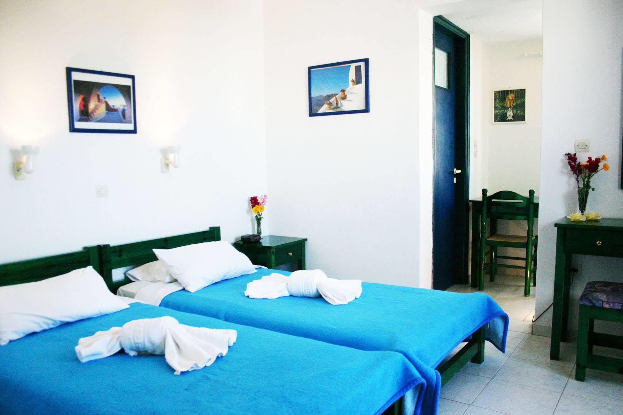 Naxos City Ikaros Studios & Apartments מראה חיצוני תמונה